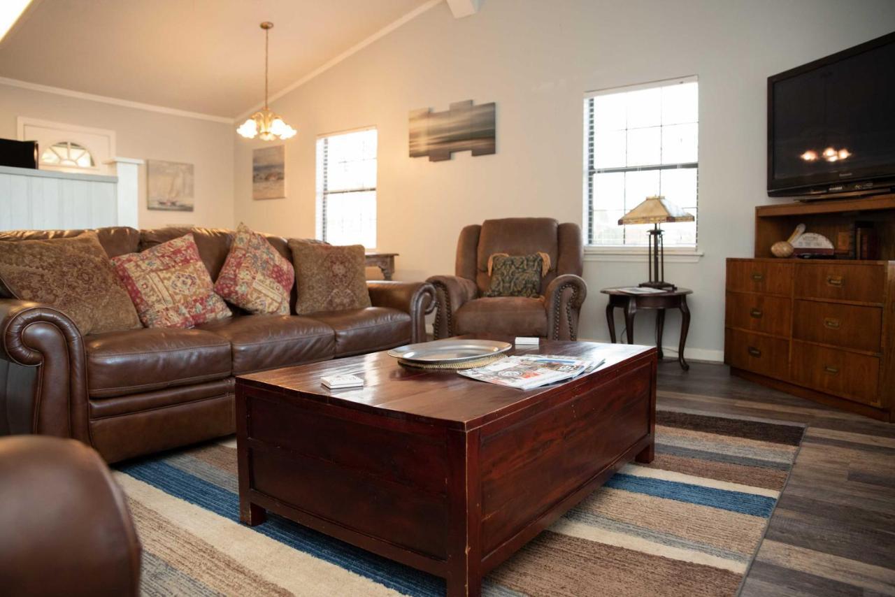 Lakefront Cottage With Private Hot Tub! Buckhead エクステリア 写真